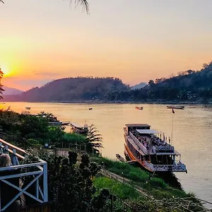  Couette-café Alounsavath Mekong Riverside