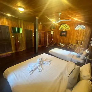  Maison d'hôtes Xiengthong Khounphet